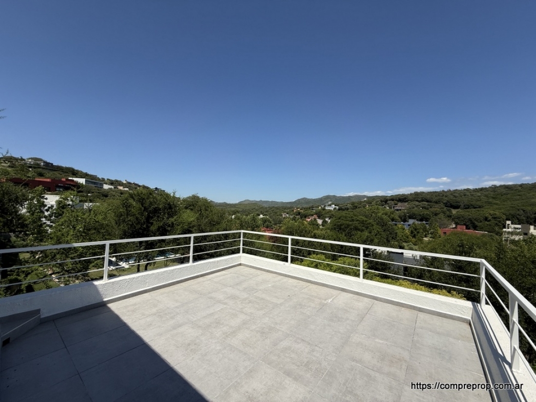 ESTANCIA Q2 MENDIOLAZA CASA A ESTRENAR 3 DORMITORIOS